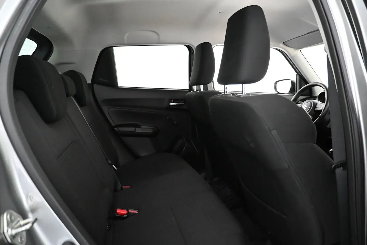 Car Image - 5wceKbxtxAlvyMLo2duot9