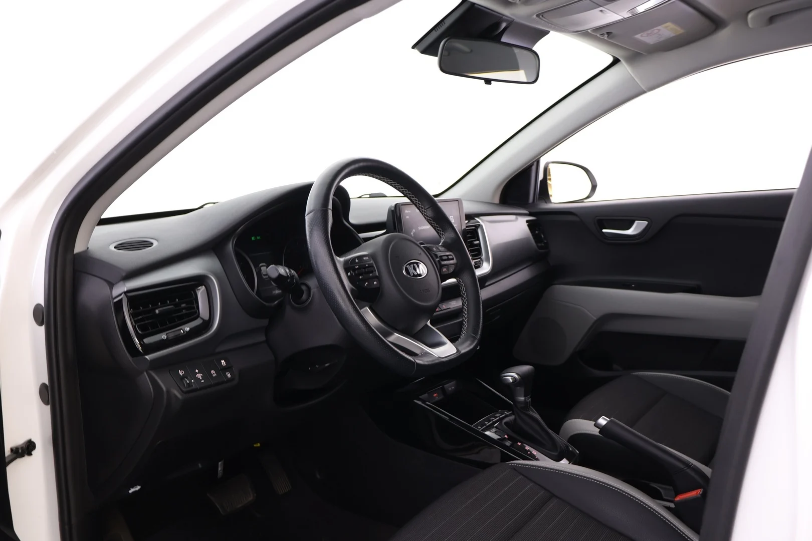 Car Image - 3bpKErRR9RJvYiflKwHt9o