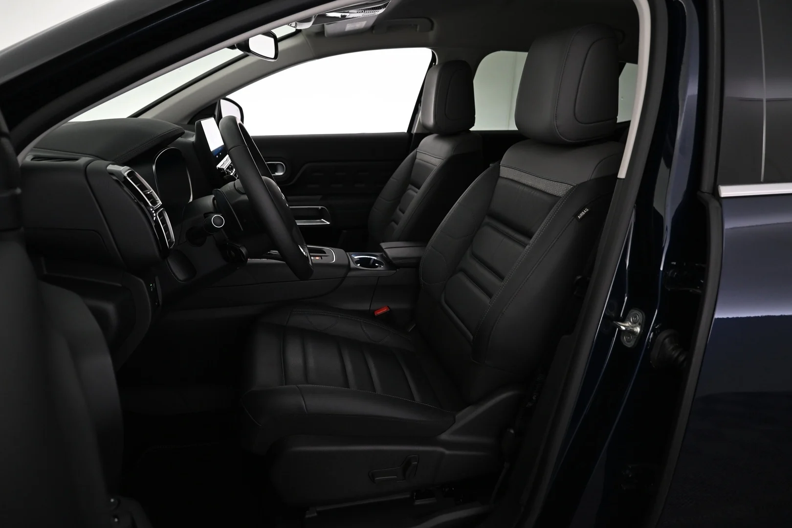 Car Image - 60DMMFqkjCxT53i5zFODy9