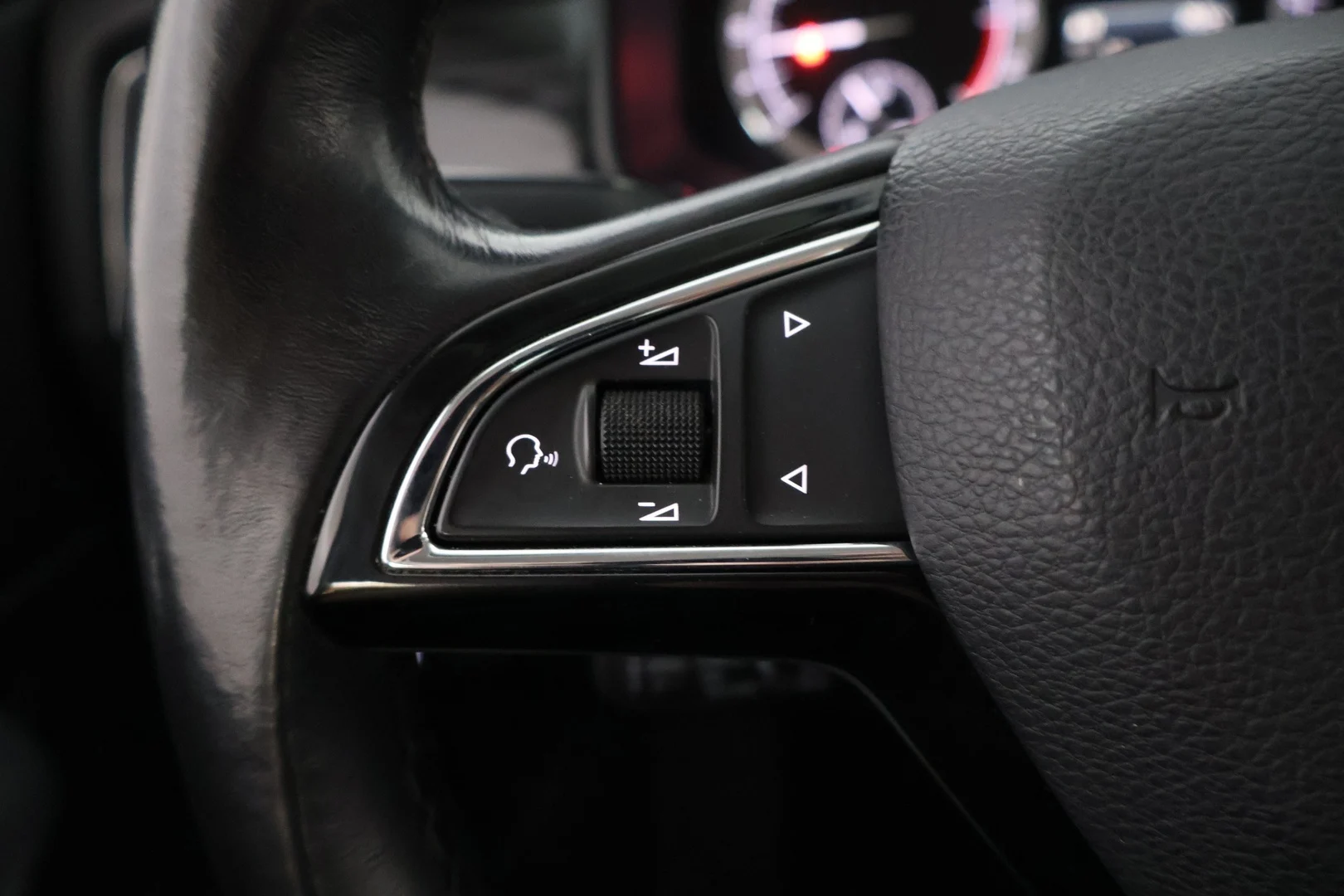 Car Image - 6JUzSTD5EVCjE8EFBwcZnj