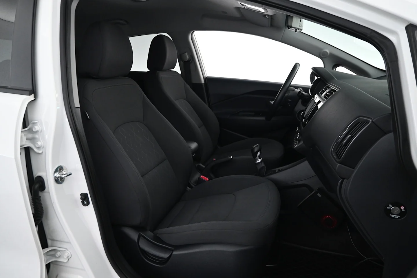 Car Image - 4Y4tz2SOYvpXJdzBQrNOXi