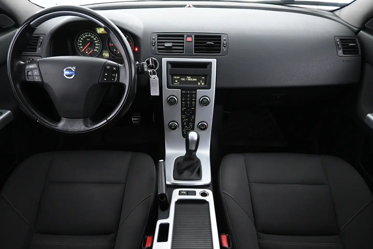 Car Image - 5P8oCN2HwW86aLy512JRRh