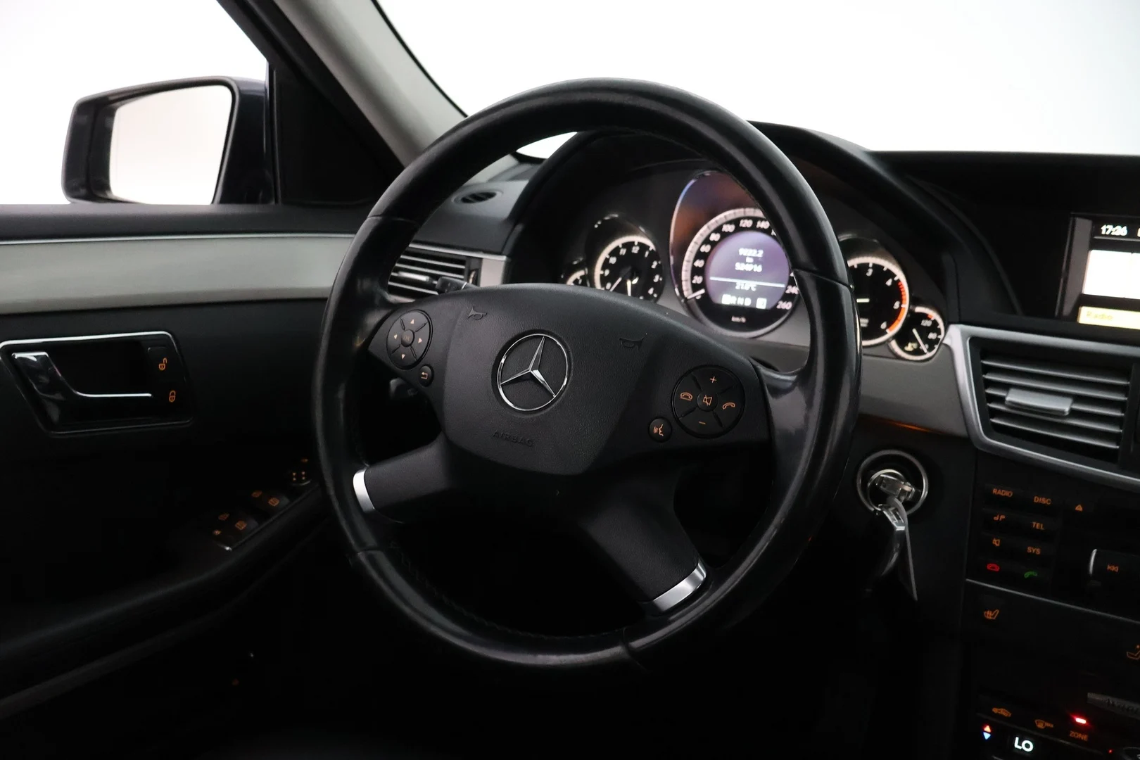 Car Image - gy1u4SJdgv4gF8thdclPm
