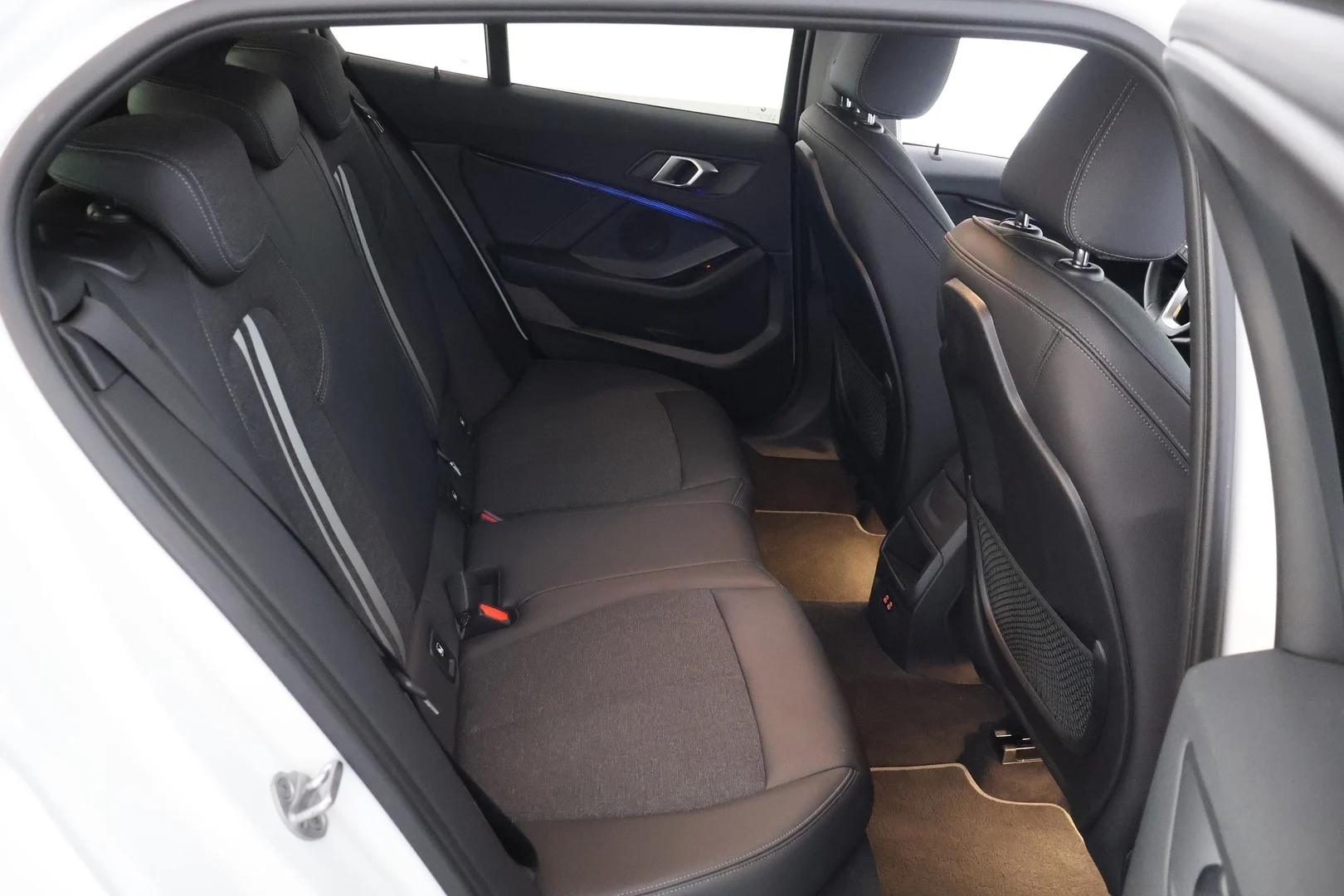 Car Image - 5gWdKoKcdhqhVOLw1d5yBi