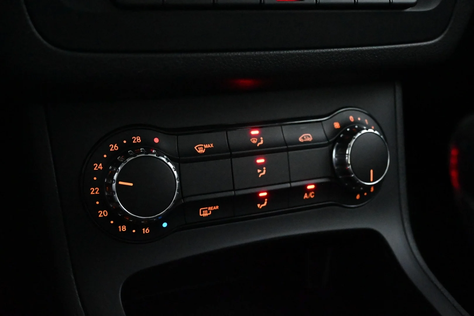 Car Image - 6q4IAFRIgtcmkoGoyGB1jY