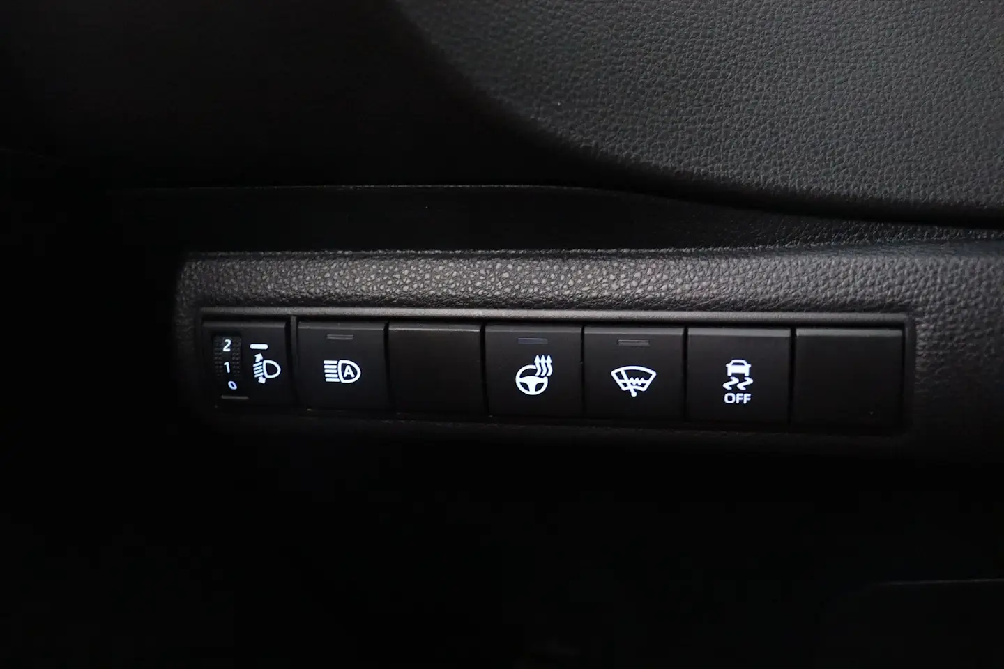 Car Image - 4JRYKsAjweKX5fpMV1YBHc