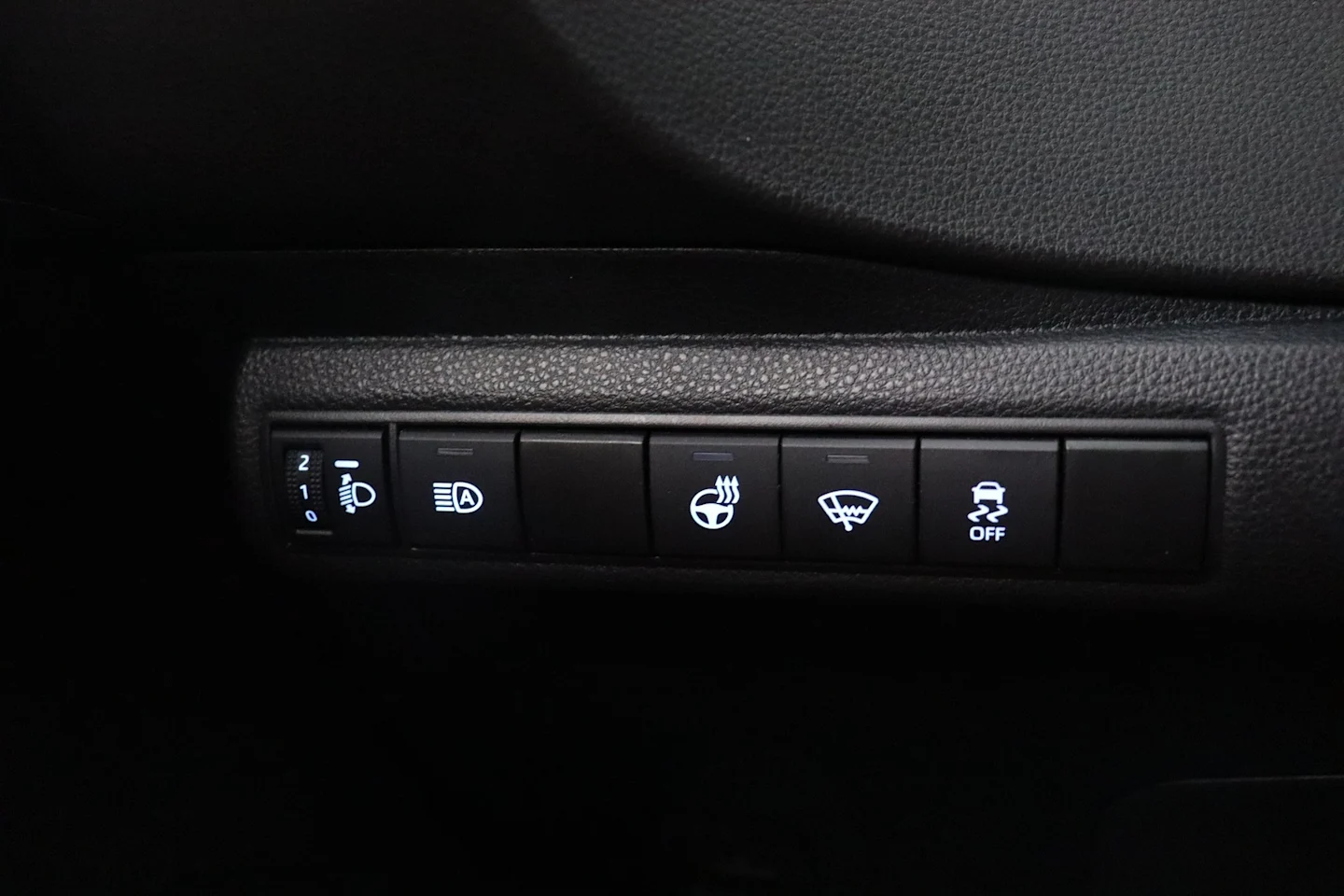 Car Image - 4JRYKsAjweKX5fpMV1YBHc