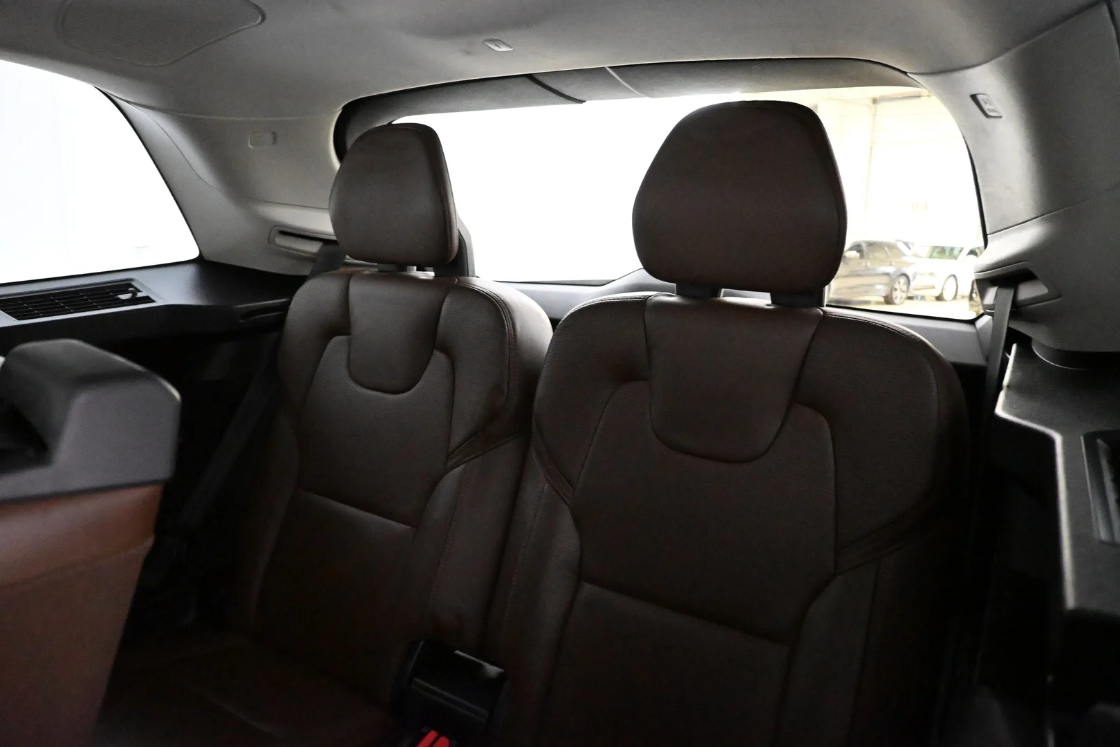 Car Image - 5xJdtLViyZMnSACuOc9XE2