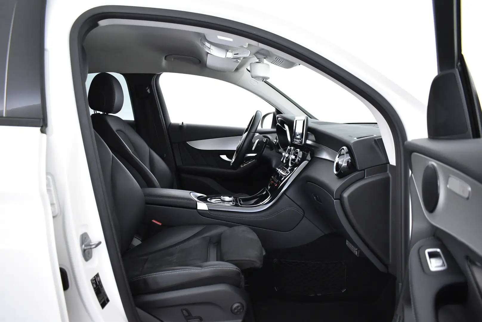 Car Image - 15VFgCm53a0Q9h3qtZnmO6