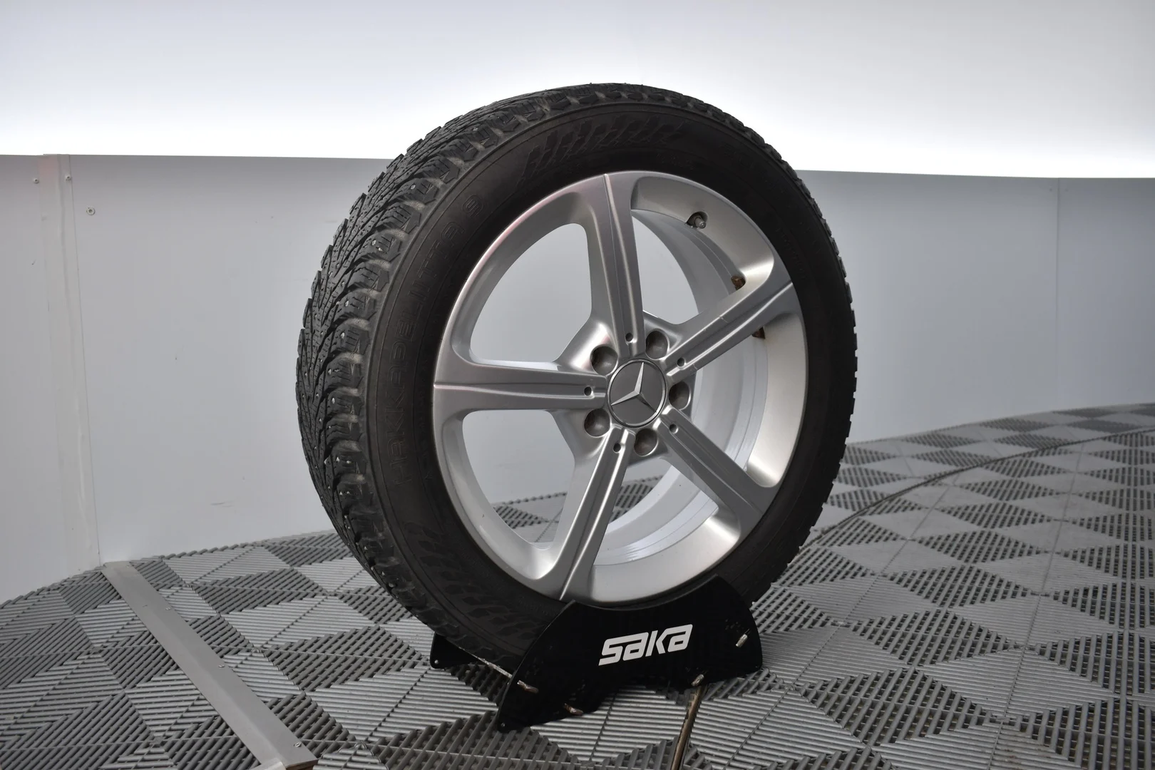 Car Image - 7gG3AWeTNdKaPrCiunhER9