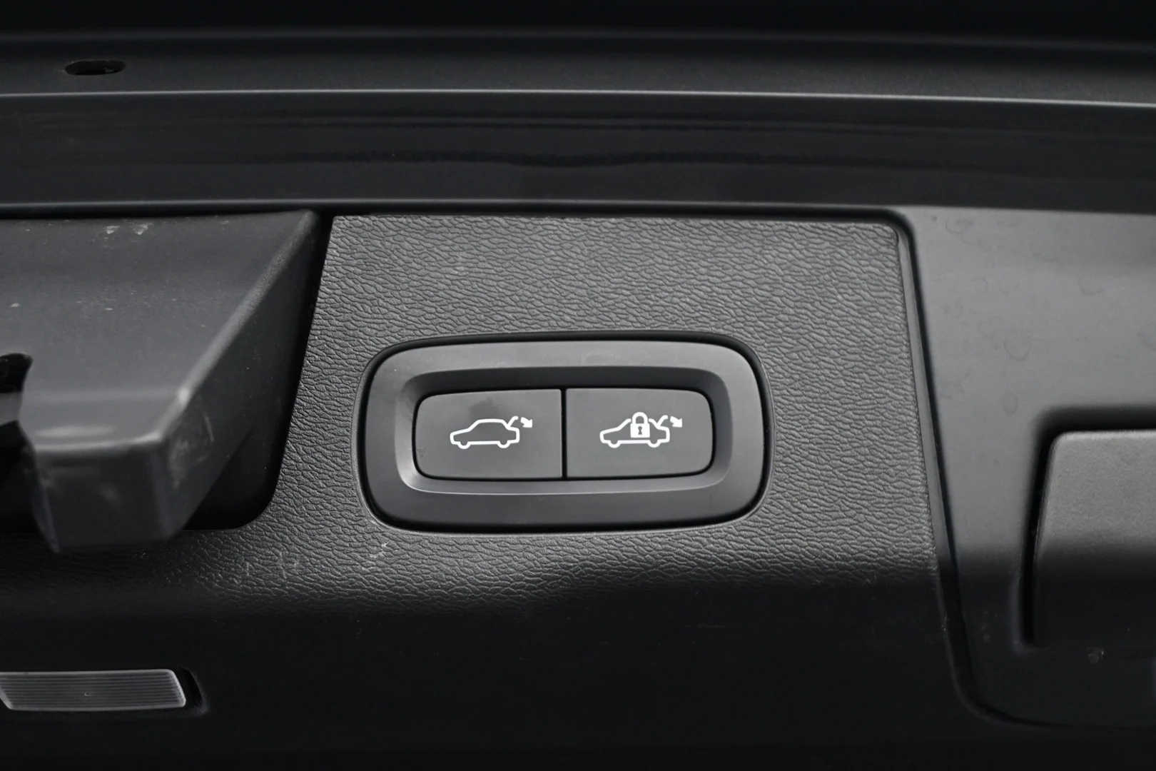 Car Image - HD6Oo1GLbZFGUL2mz8s0p