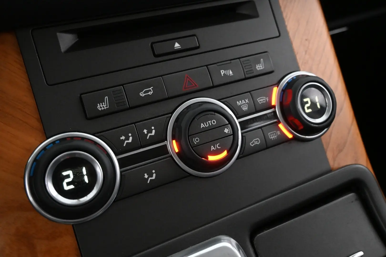 Car Image - 2YXGgZp4PONcliVkRJ4Sc3