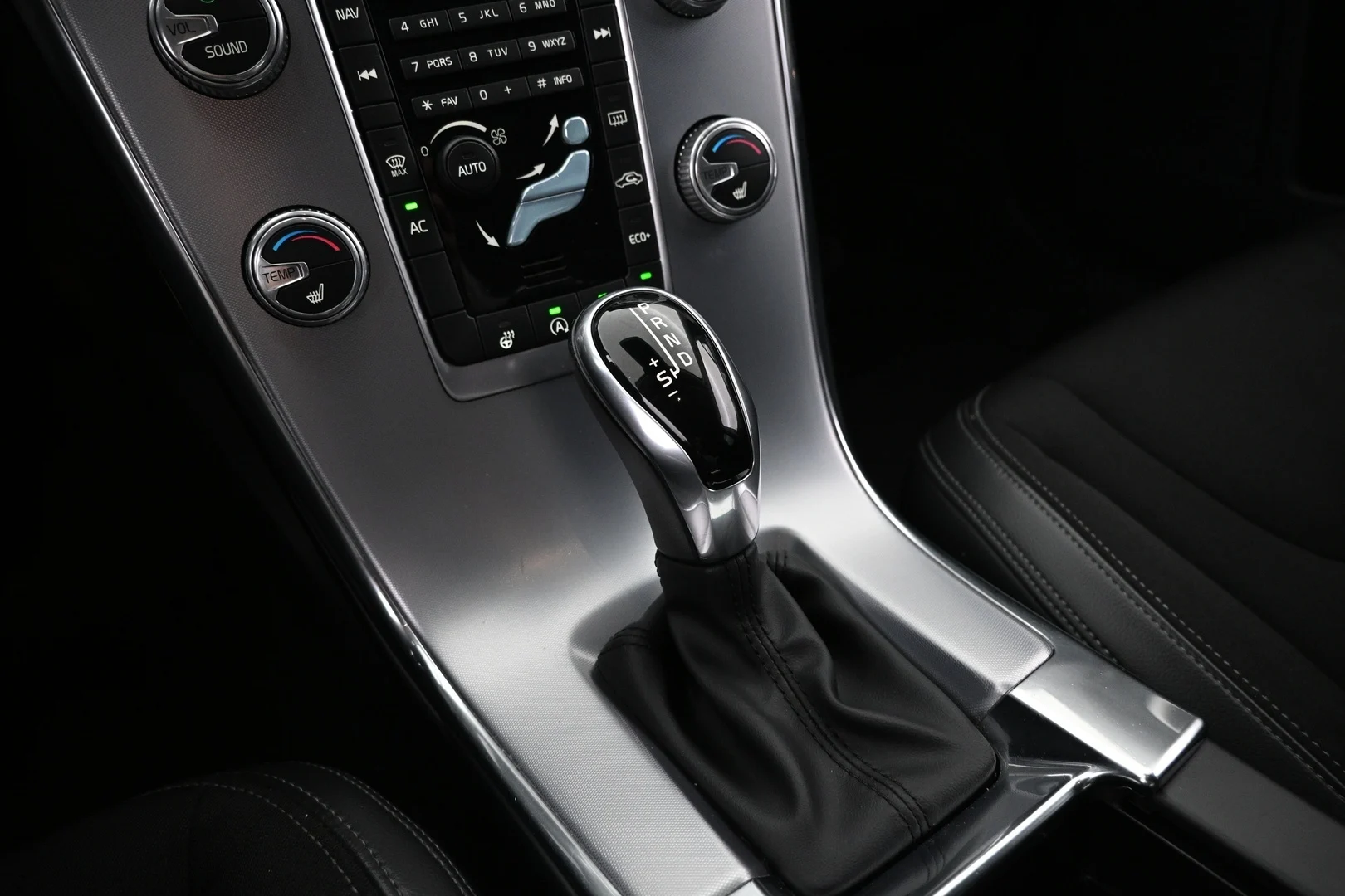 Car Image - 7GEKiMmBE4pXkXYzTsYx6i
