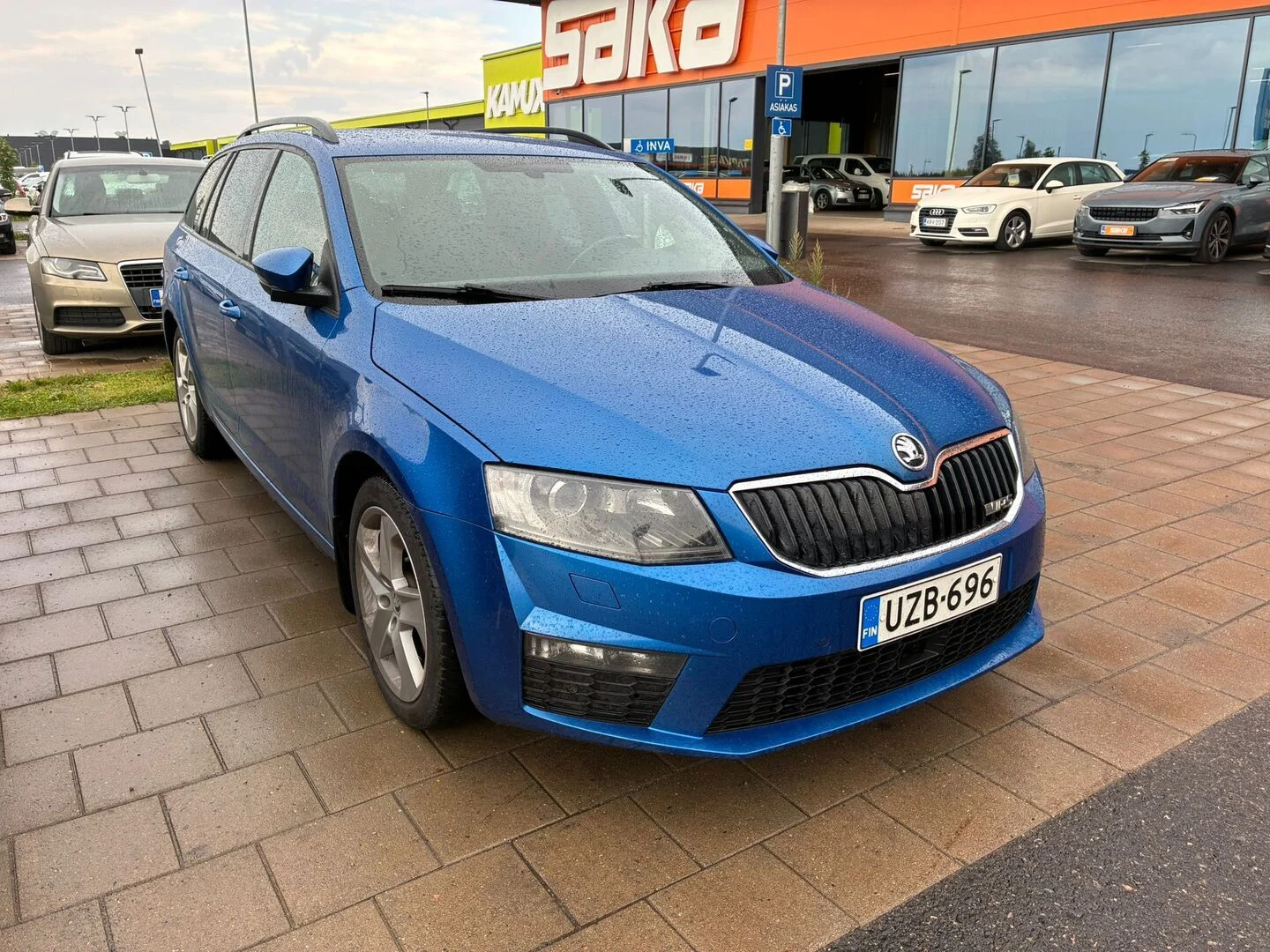 Car Image - 3kUgt54nltf7PWx54mkp5U