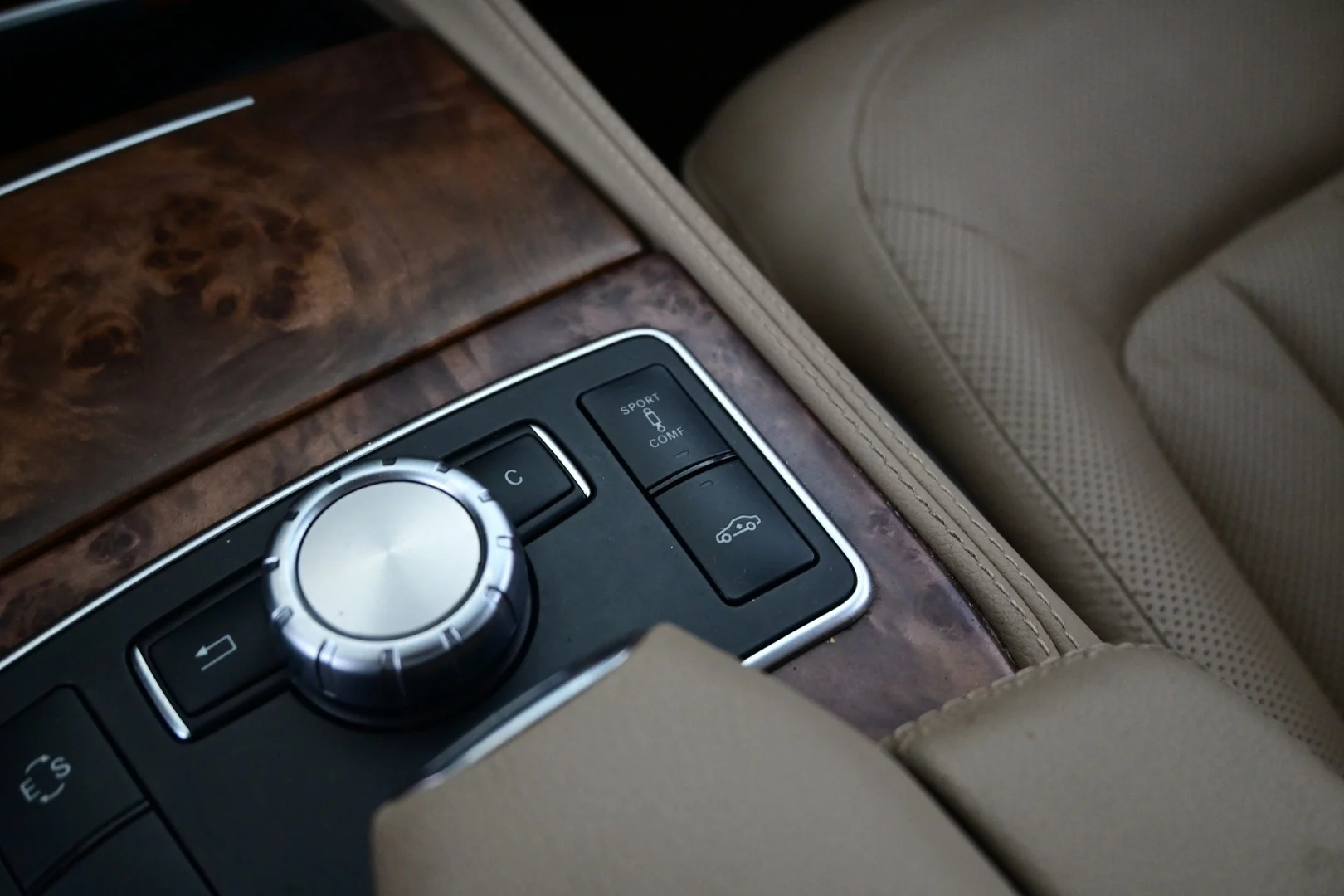 Car Image - 5FzrCwMMXkdJEIWVUsDU8Q