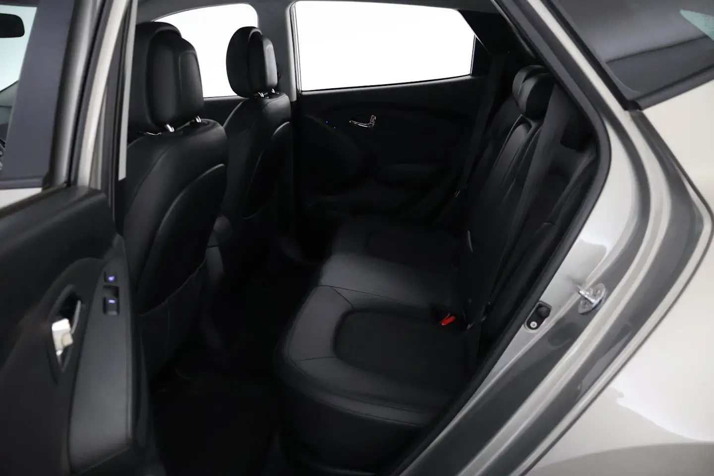 Car Image - 16QUKA8XfvrEdqsiJTGS4D