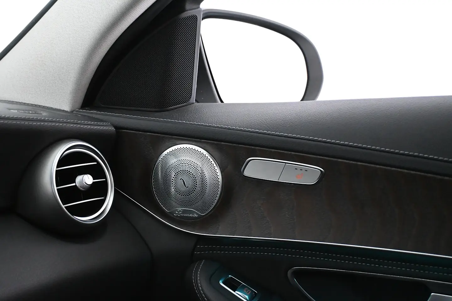 Car Image - se1VMIXdGUHLDtBpwiwz9