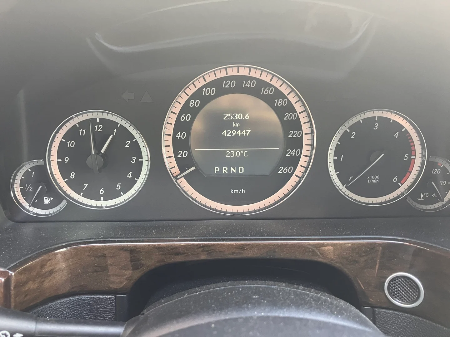 Car Image - 2mvKwe35eRHtR7Dp7xrEZ3