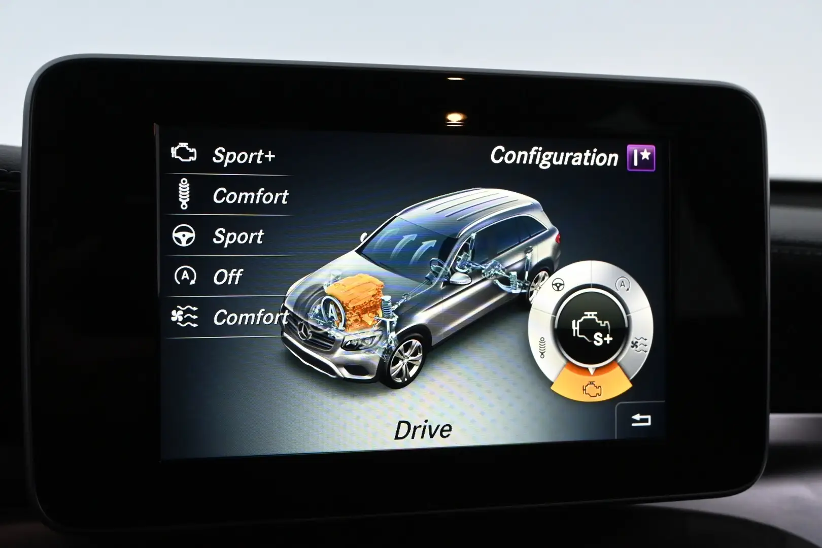 Car Image - 15qFAWRyxXLzpQmrZDQzUO