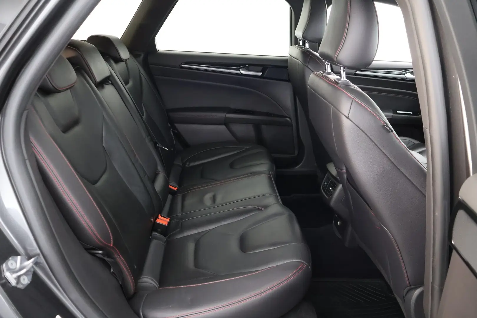 Car Image - 5e8SJJcycR2SHMnUMQvr67