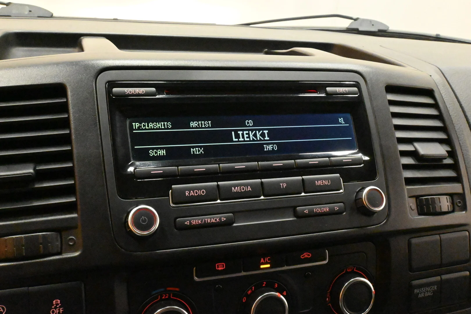 Car Image - jQrpTxF1j6ZyRdyf4WVSZ