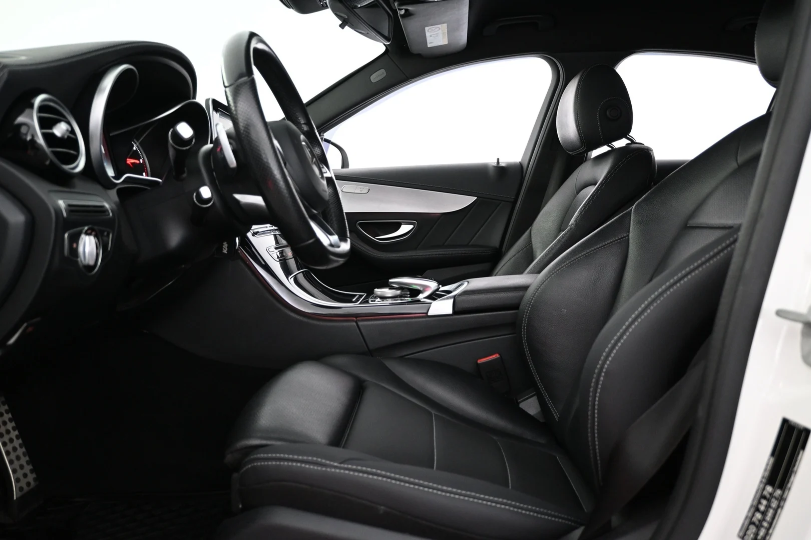 Car Image - 5HWaEEMt73Q8hKn6KHyQA0