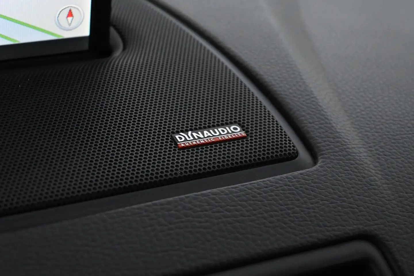 Car Image - 1li7hbA7bg4RWn1z0cgSMm