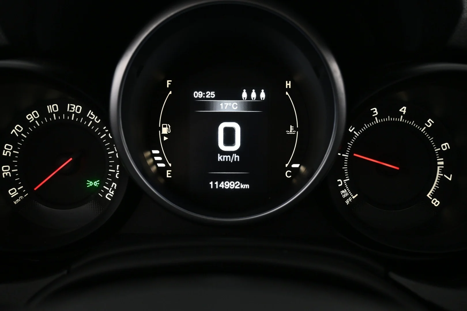 Car Image - KNGqkL6VMtJpSu2J8DcB4