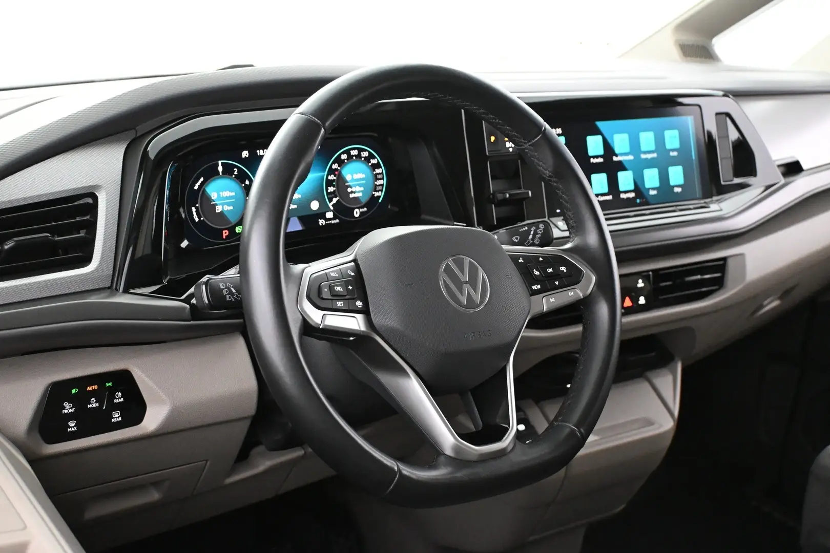 Car Image - 6XWdgjwsJCiUn8DkzhpUsU