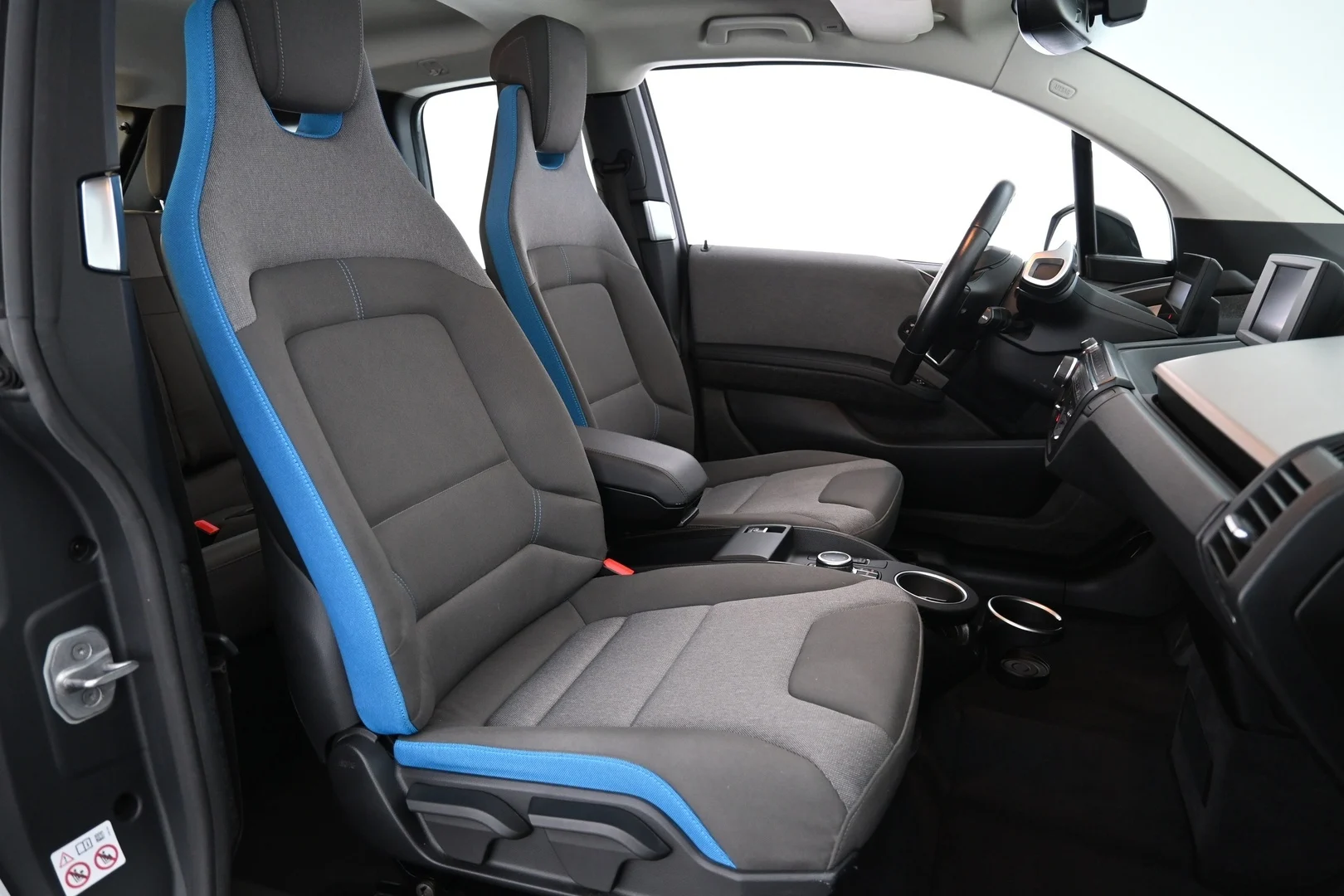 Car Image - 5L3v7BHfTmtuP4HUtwt2Pk