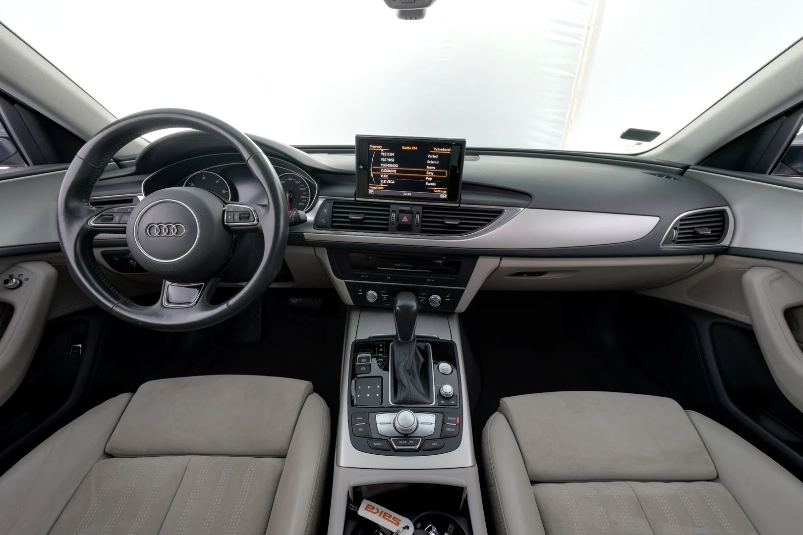 Car Image - MMvWnNa0pJZrQ0be1Kgzs