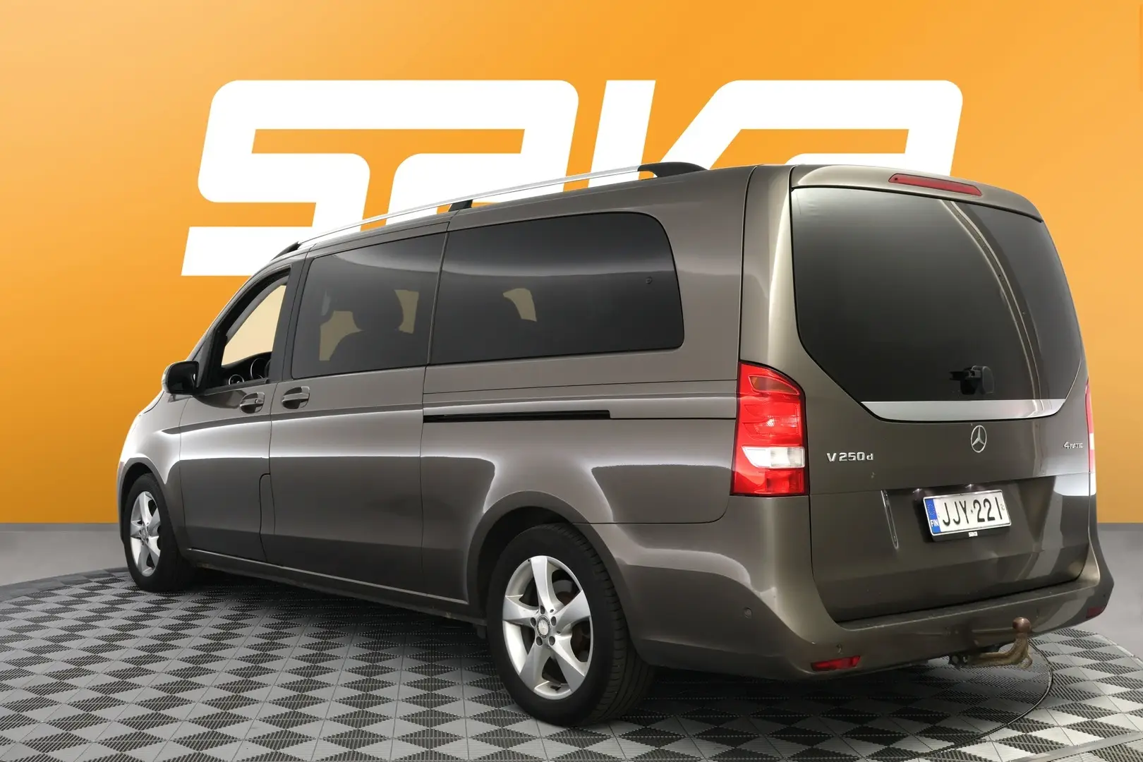 Car Image - 7ajoYLlsLtB4FRJjb9Vmpa