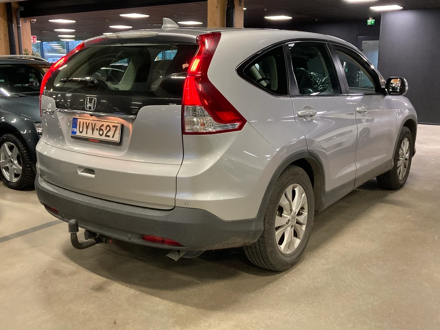 Car Image - 6DpFMOVYAexMEbGnaYQNSo