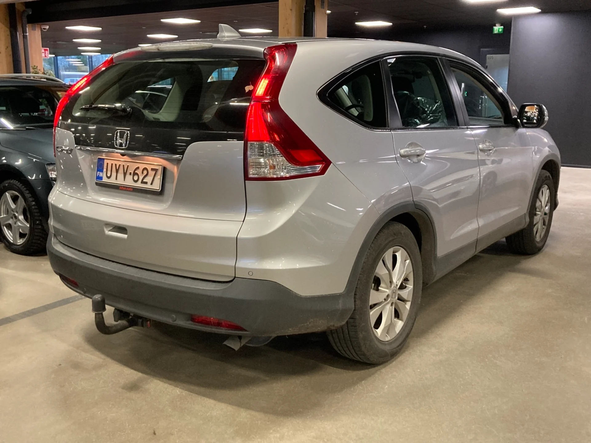 Car Image - 6DpFMOVYAexMEbGnaYQNSo