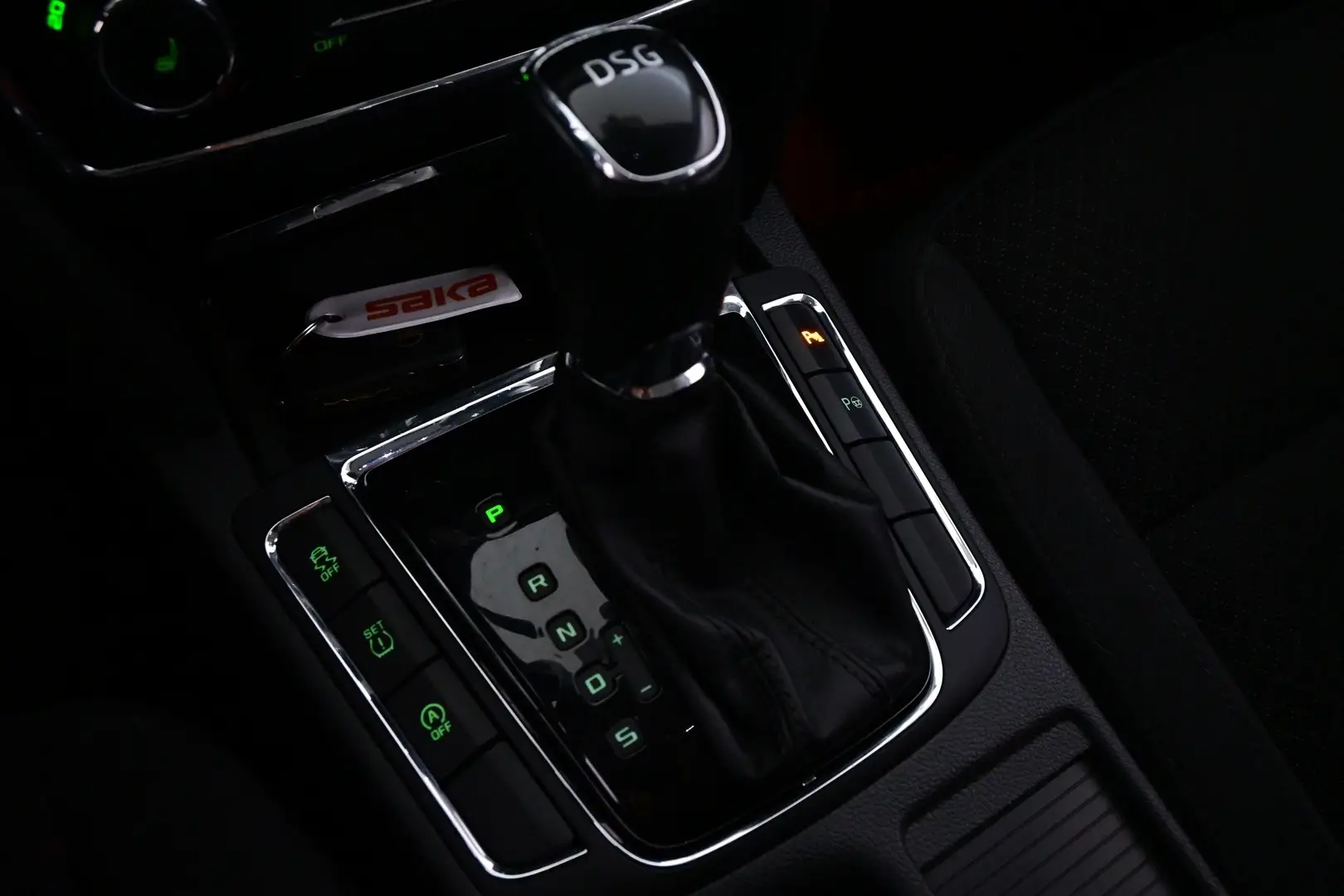 Car Image - 1WoLAcSRGTd6VGUvJvs6Ab