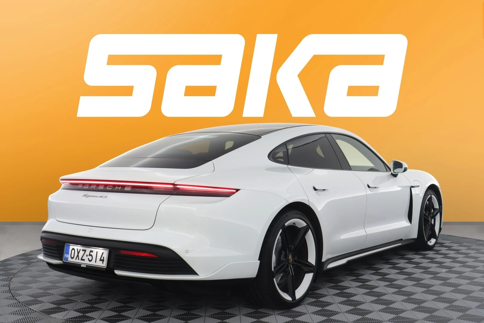 Car Image - 4reBFYPllrETXVa8yF8yYy