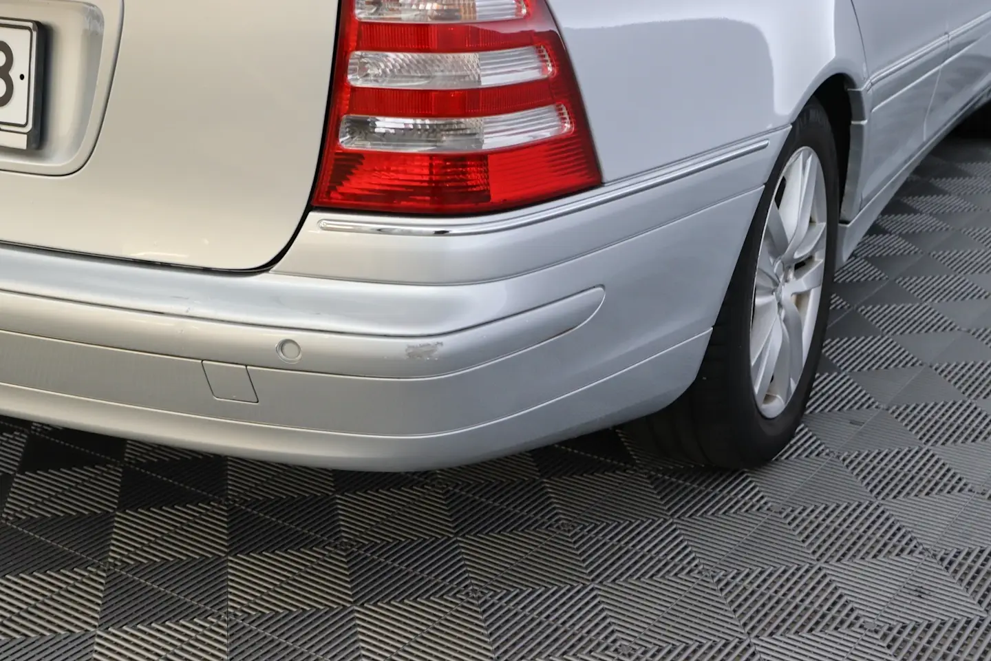 Car Image - 4aWgwJDuV5QPIK5mRLMis1