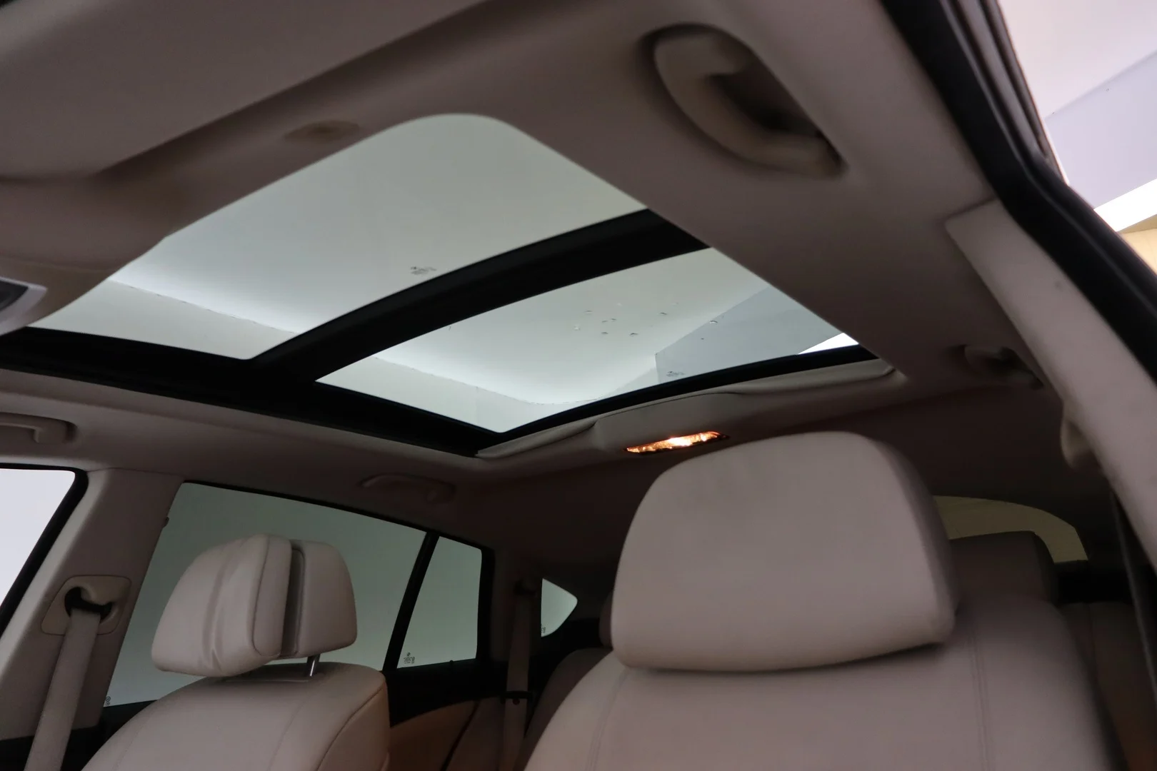 Car Image - 1322HW05baKNdj57idWDoB