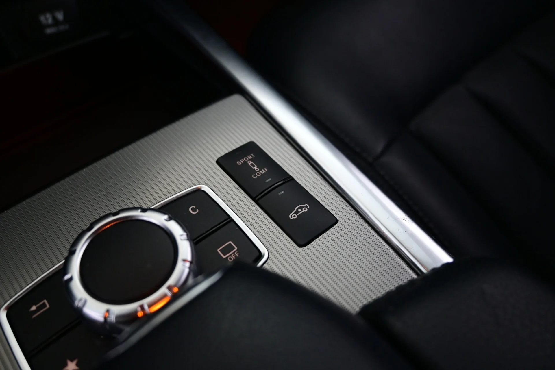 Car Image - 28F3I2xRyCQvSFwtdEgKbo