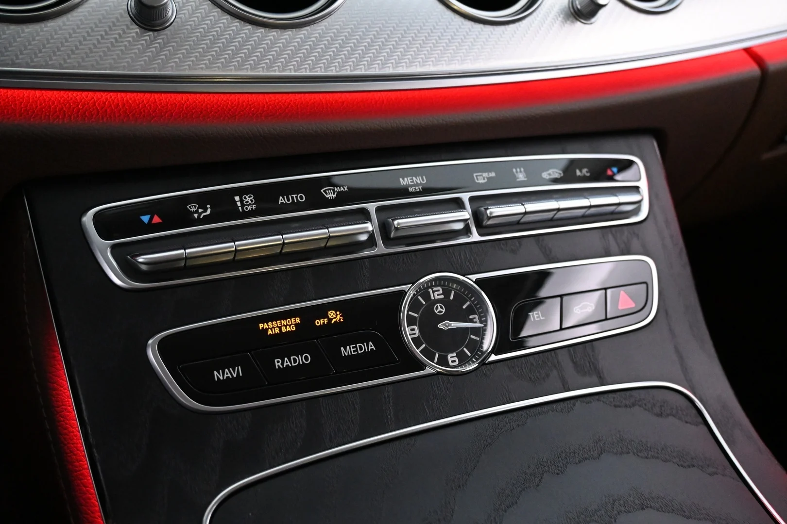 Car Image - T8gH8f9jcli69DSEADXZv