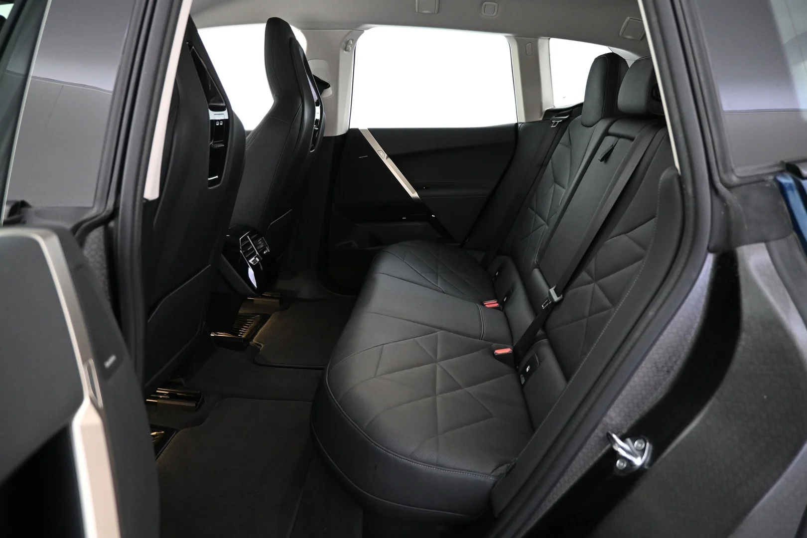 Car Image - 16K6uwws5Ib67ZHUt0UtYp