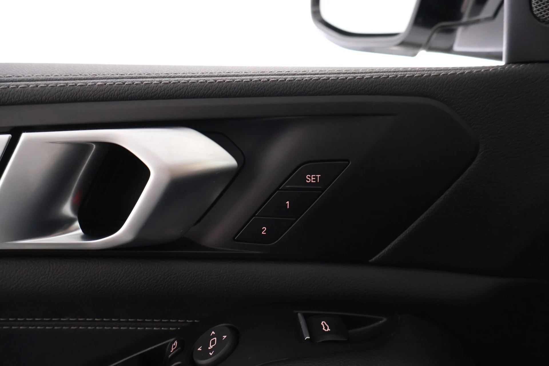 Car Image - 30CvufIx3IszXFDJbmThmN