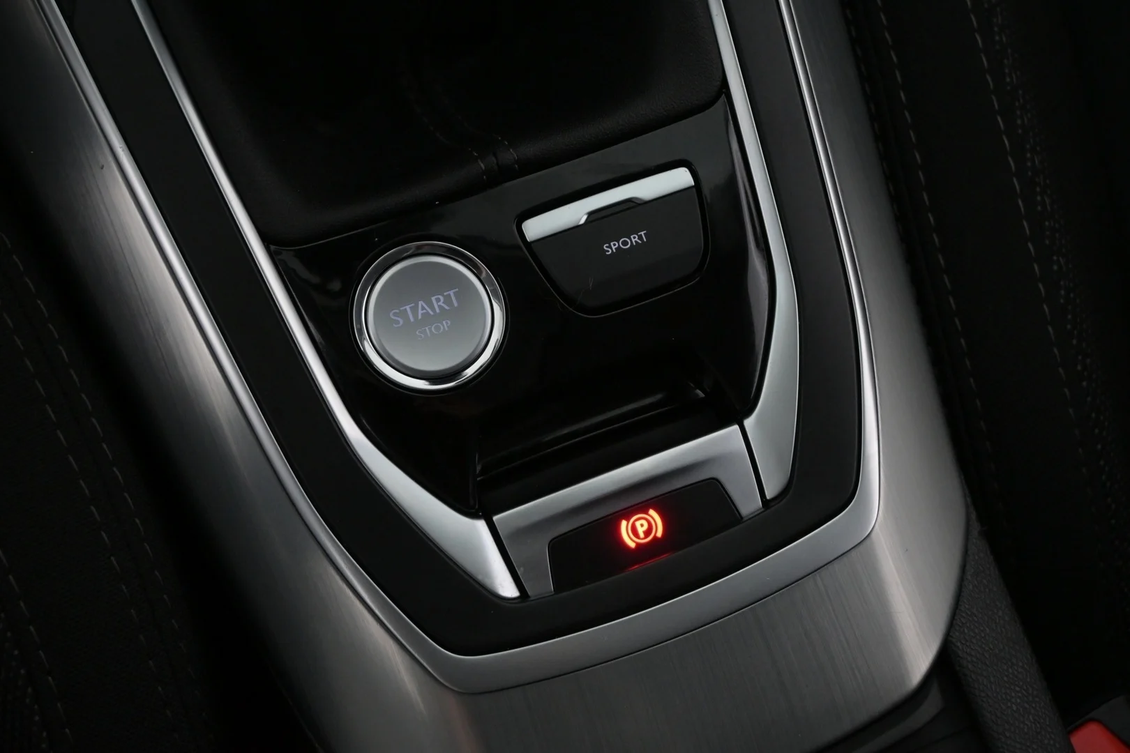 Car Image - 4d9SesOW4rapRIxeMWQkcX