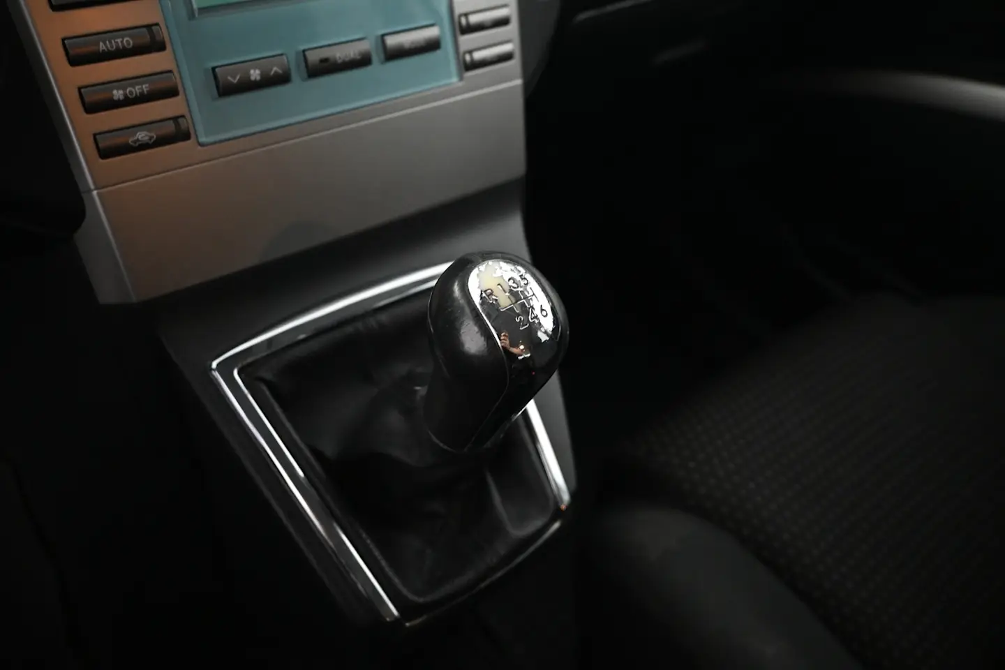 Car Image - 5t075XjLGlHc1RODwKluxd