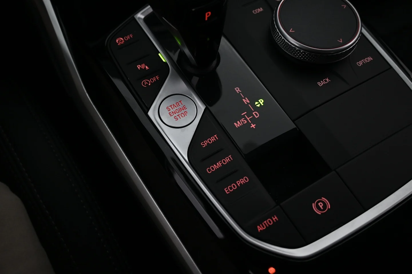 Car Image - 4L10yDXdpDODNn39eKYLkq