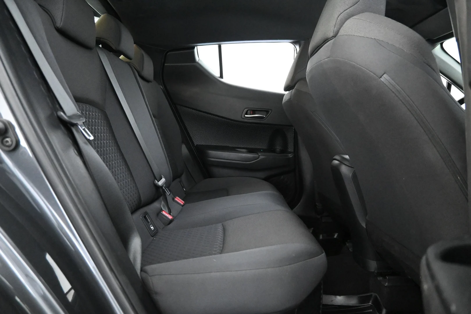 Car Image - 2V199sqrbKq1lfi2lZ218v
