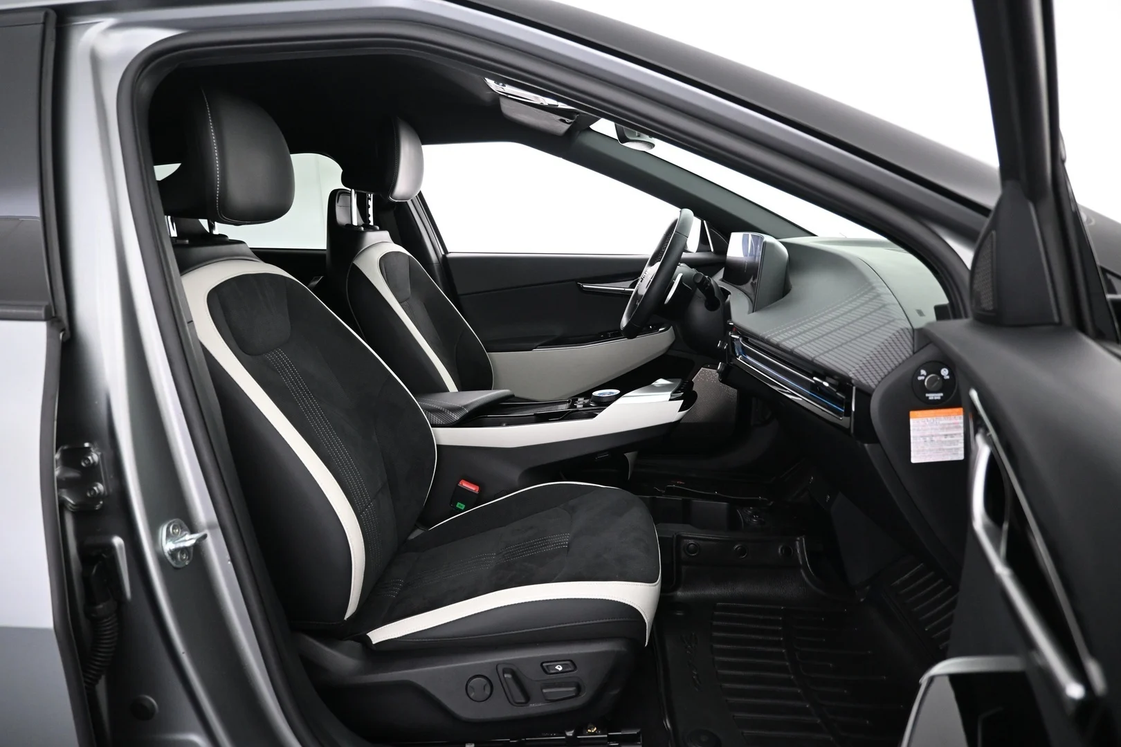 Car Image - 5pxFoOFnI4Jkhvs8vRSfem