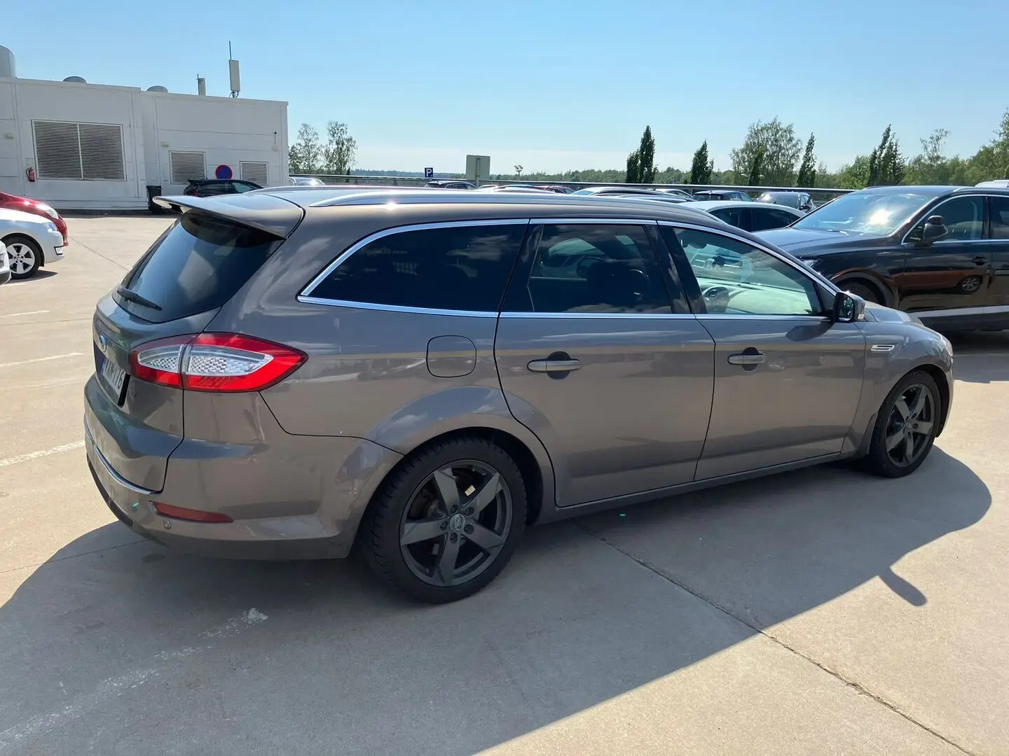 Car Image - 1BYi0OoQu3A0Unb7CczQ48