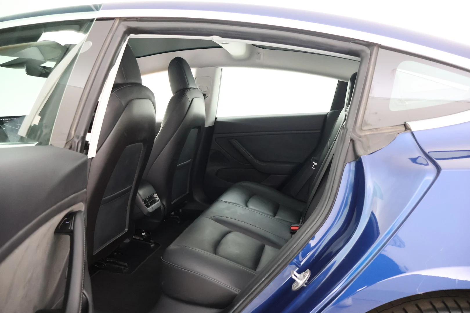 Car Image - 6b4rxXzaTpOdNhrheC4ZHj