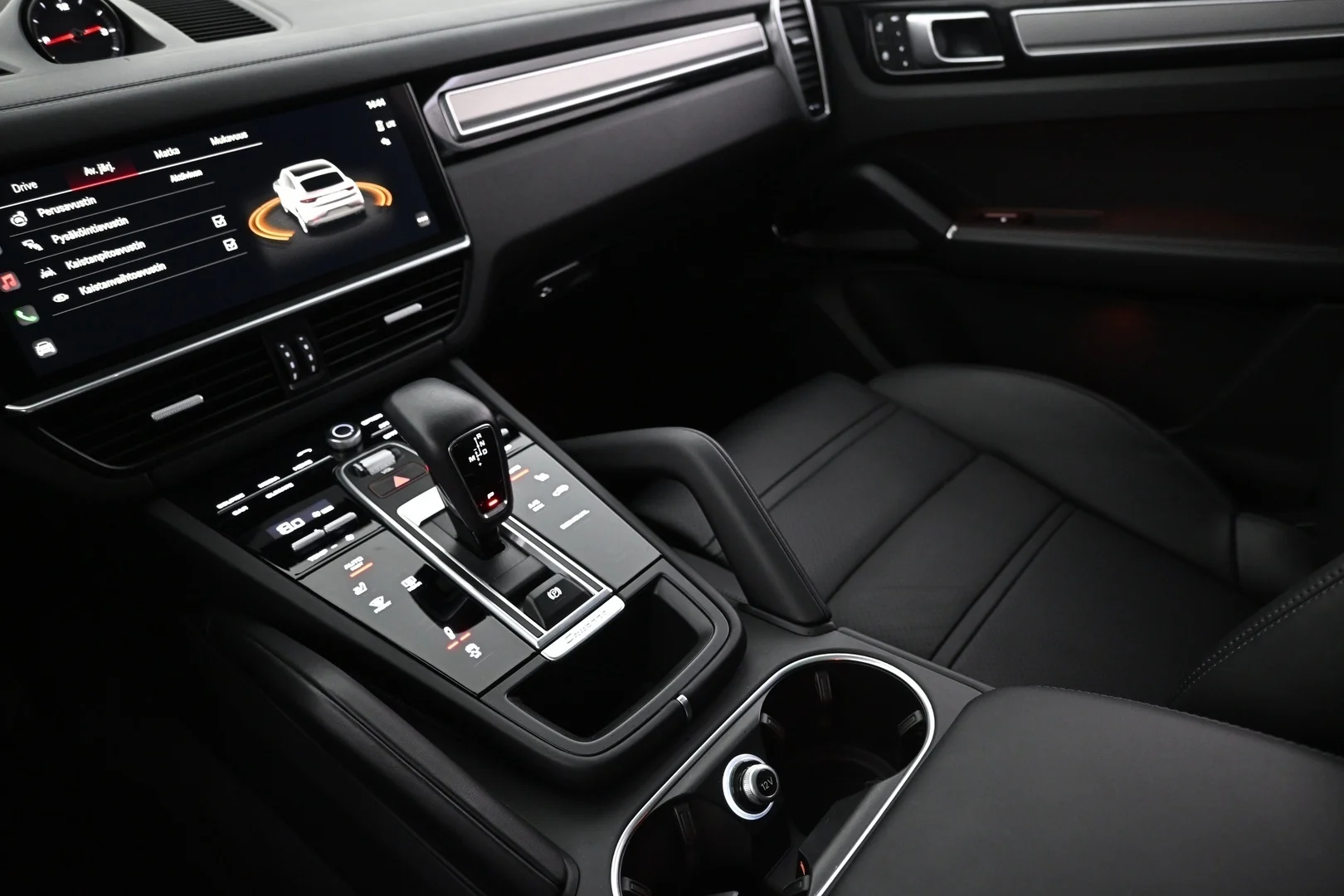 Car Image - 5XDnvxd3eQifdBf1oQurcx